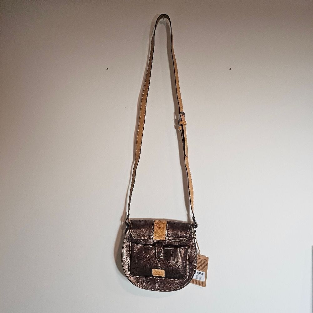 NWT Tony Lama Bronzed Floral Tooled Crossbody Saddle Bag - Brown RETIRED - Picture 3 of 7